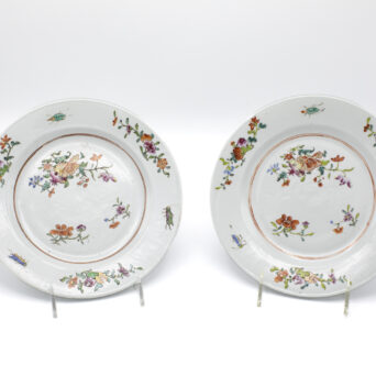 Pair of Antique Chinese Export Famille Rose Plates