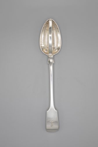 https://wylerantiques.com/wp-content/uploads/2023/09/wyler-antiques-Georgian-English-silver-strainer-spoon-337x505.jpg